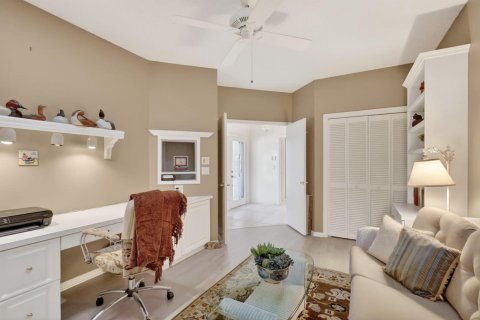 House in Stuart, Florida 3 bedrooms, 208.94 sq.m. № 2254332 - photo 30