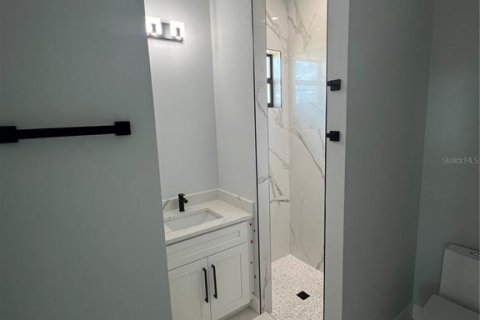 Casa en alquiler en Englewood, Florida, 4 dormitorios, 167.69 m2 № 1918863 - foto 8