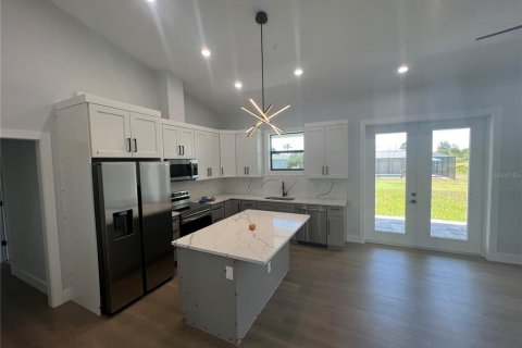 Casa en alquiler en Englewood, Florida, 4 dormitorios, 167.69 m2 № 1918863 - foto 5