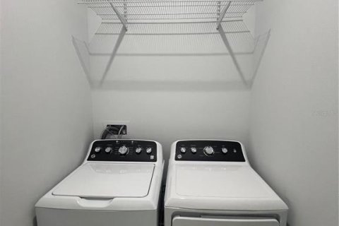 Casa en alquiler en Englewood, Florida, 4 dormitorios, 167.69 m2 № 1918863 - foto 17