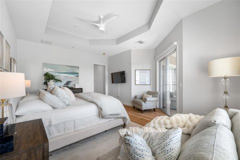 Condo in Saint Petersburg, Florida, 3 bedrooms  № 1613957 - photo 27