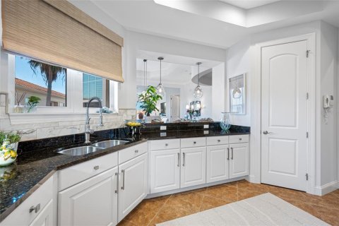 Condo in Saint Petersburg, Florida, 3 bedrooms  № 1613957 - photo 22