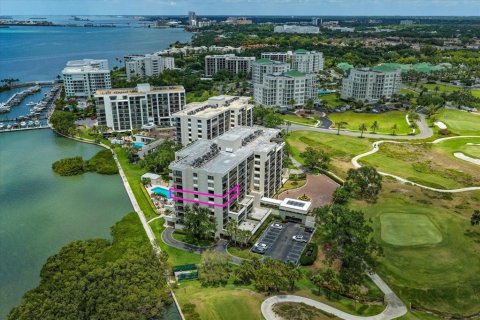 Condo à Belleair, Floride, 2 chambres № 2122088