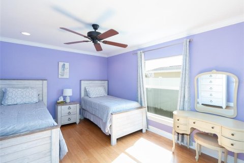 House in Englewood, Florida 4 bedrooms, 186.36 sq.m. № 1615299 - photo 15