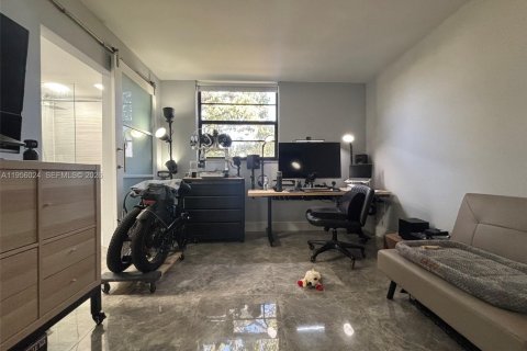 Снять в аренду кондоминиум в Майами, Флорида 2 спальни, 86.96м2, № 2021094 - фото 12