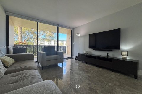 Снять в аренду кондоминиум в Майами, Флорида 2 спальни, 86.96м2, № 2021094 - фото 5