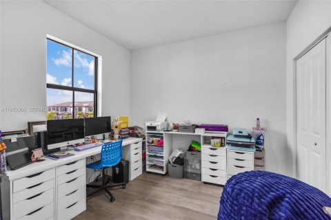 Купить таунхаус в Хомстед, Флорида 3 спальни, 137.77м2, № 2008850 - фото 22