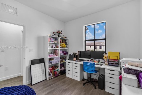 Купить таунхаус в Хомстед, Флорида 3 спальни, 137.77м2, № 2008850 - фото 23