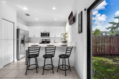 Купить таунхаус в Хомстед, Флорида 3 спальни, 137.77м2, № 2008850 - фото 15