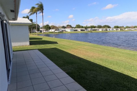 Casa en alquiler en Plantation, Florida, 2 dormitorios, 129.88 m2 № 1162946 - foto 1