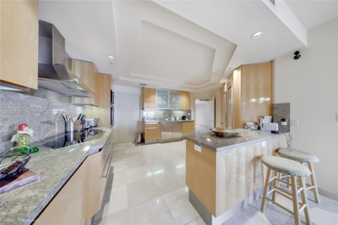 Condo in Aventura, Florida, 3 bedrooms  № 2088799 - photo 8