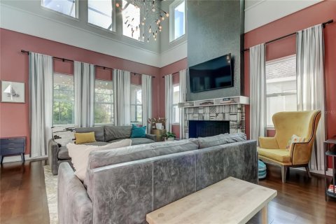 Villa ou maison à vendre à Tampa, Floride: 4 chambres, 319.58 m2 № 2129080 - photo 7
