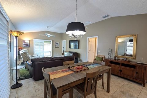 Casa en venta en The Villages, Florida, 2 dormitorios, 105.17 m2 № 1799991 - foto 11