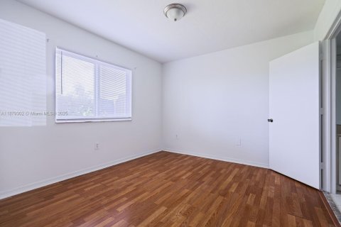 Copropriété à louer à Homestead, Floride: 2 chambres, 85.47 m2 № 1896257 - photo 7