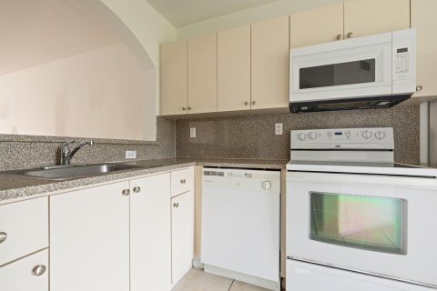 Copropriété à louer à Homestead, Floride: 2 chambres, 85.47 m2 № 1896257 - photo 5