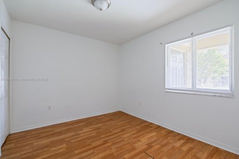 Copropriété à louer à Homestead, Floride: 2 chambres, 85.47 m2 № 1896257 - photo 10