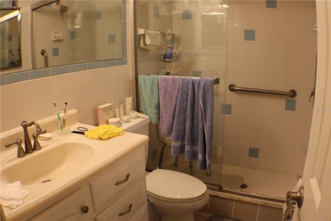 Condo in Saint Petersburg, Florida, 1 bedroom  № 1541597 - photo 9