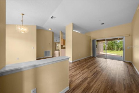 Casa en venta en Ocala, Florida, 4 dormitorios, 180.79 m2 № 2280164 - foto 4