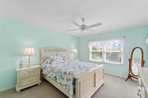 Condo in North Port, Florida, 2 bedrooms  № 1603312 - photo 23