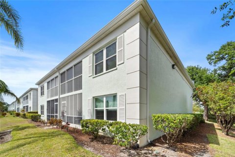 Condo in North Port, Florida, 2 bedrooms  № 1603312 - photo 30