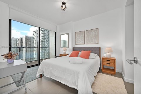 Copropriété à vendre à Miami, Floride: 2 chambres, 81.94 m2 № 1817717 - photo 12