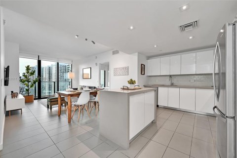 Copropriété à vendre à Miami, Floride: 2 chambres, 81.94 m2 № 1817717 - photo 5