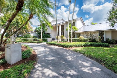 Купить виллу или дом в Майами, Флорида 5 спален, 359.72м2, № 2056058 - фото 2