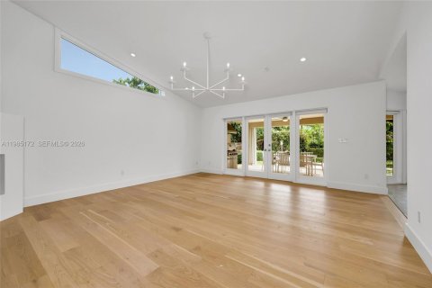 Купить виллу или дом в Майами, Флорида 5 спален, 359.72м2, № 2056058 - фото 24