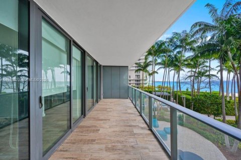 Copropriété à louer à Miami, Floride: 2 chambres, 109.16 m2 № 2002312 - photo 2
