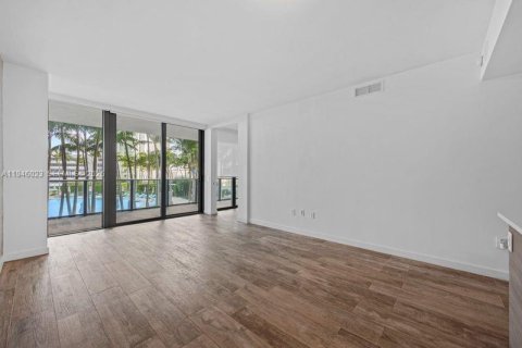 Copropriété à louer à Miami, Floride: 2 chambres, 109.16 m2 № 2002312 - photo 5