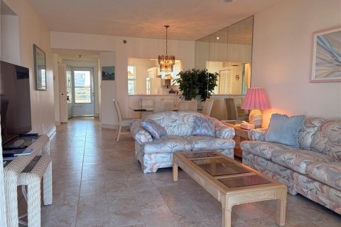 Copropriété à louer à South Pasadena, Floride: 2 chambres, 106.37 m2 № 2200901 - photo 5
