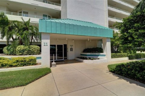 Copropriété à louer à South Pasadena, Floride: 2 chambres, 106.37 m2 № 2200901 - photo 2