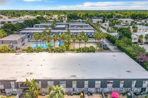 Condominio en venta en Orlando, Florida, 1 dormitorio, 76.64 m2 № 1530009 - foto 12