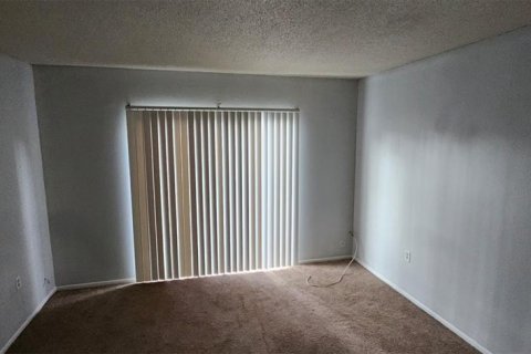 Condo in Orlando, Florida, 1 bedroom  № 1530009 - photo 30