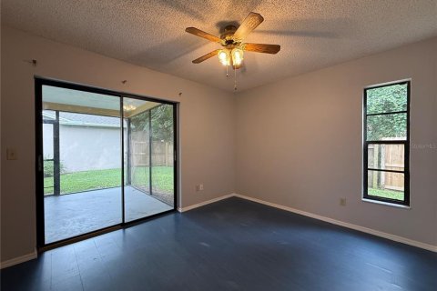 Villa ou maison à vendre à Palm Harbor, Floride: 3 chambres, 115.66 m2 № 2403024 - photo 21
