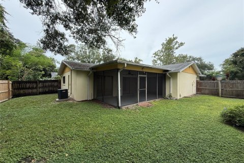 Villa ou maison à vendre à Palm Harbor, Floride: 3 chambres, 115.66 m2 № 2403024 - photo 4