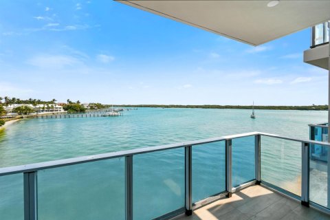 Adosado en Jupiter, Florida 3 dormitorios, 329.8 m2 № 2175545