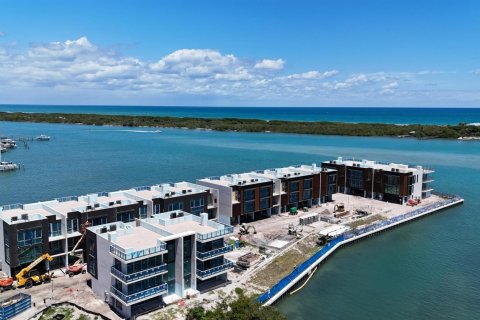 Touwnhouse à vendre à Jupiter, Floride: 3 chambres, 329.8 m2 № 2175545 - photo 8