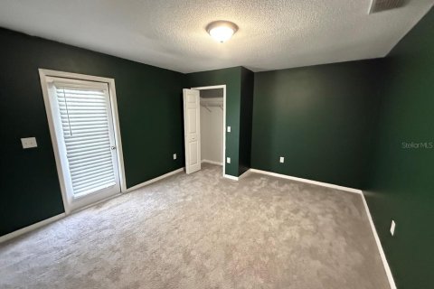 House in Kissimmee, Florida 4 bedrooms, 233.74 sq.m. № 2210981 - photo 21