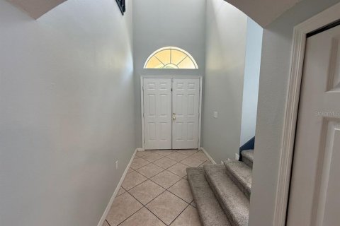 House in Kissimmee, Florida 4 bedrooms, 233.74 sq.m. № 2210981 - photo 2