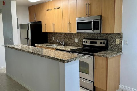 Condo in Fort Lauderdale, Florida, 1 bedroom  № 1770667 - photo 15