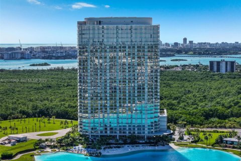 Copropriété à vendre à North Miami, Floride: 2 chambres, 145.95 m2 № 2432099 - photo 2