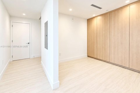 Copropriété à vendre à North Miami, Floride: 2 chambres, 145.95 m2 № 2432099 - photo 22