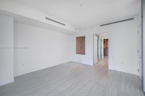 Copropriété à vendre à North Miami, Floride: 2 chambres, 145.95 m2 № 2432099 - photo 17