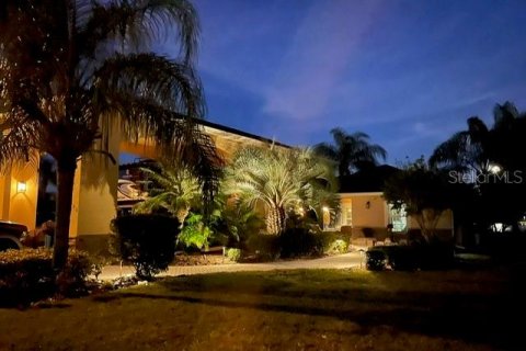 House in Polk City, Florida 1 bedroom, 73.95 sq.m. № 1551779 - photo 4