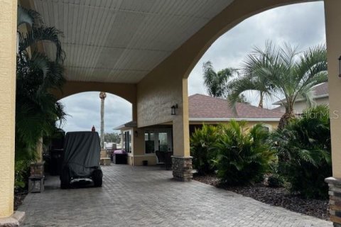 House in Polk City, Florida 1 bedroom, 73.95 sq.m. № 1551779 - photo 2