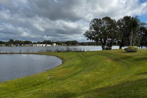 House in Polk City, Florida 1 bedroom, 73.95 sq.m. № 1551779 - photo 11