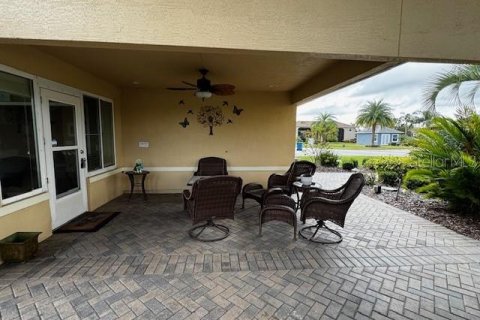 House in Polk City, Florida 1 bedroom, 73.95 sq.m. № 1551779 - photo 8