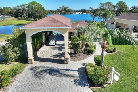 House in Polk City, Florida 1 bedroom, 73.95 sq.m. № 1551779 - photo 15