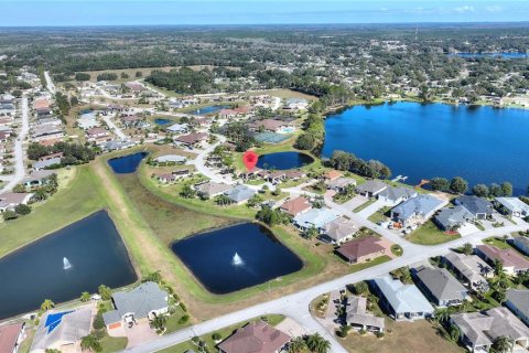 House in Polk City, Florida 1 bedroom, 73.95 sq.m. № 1551779 - photo 22